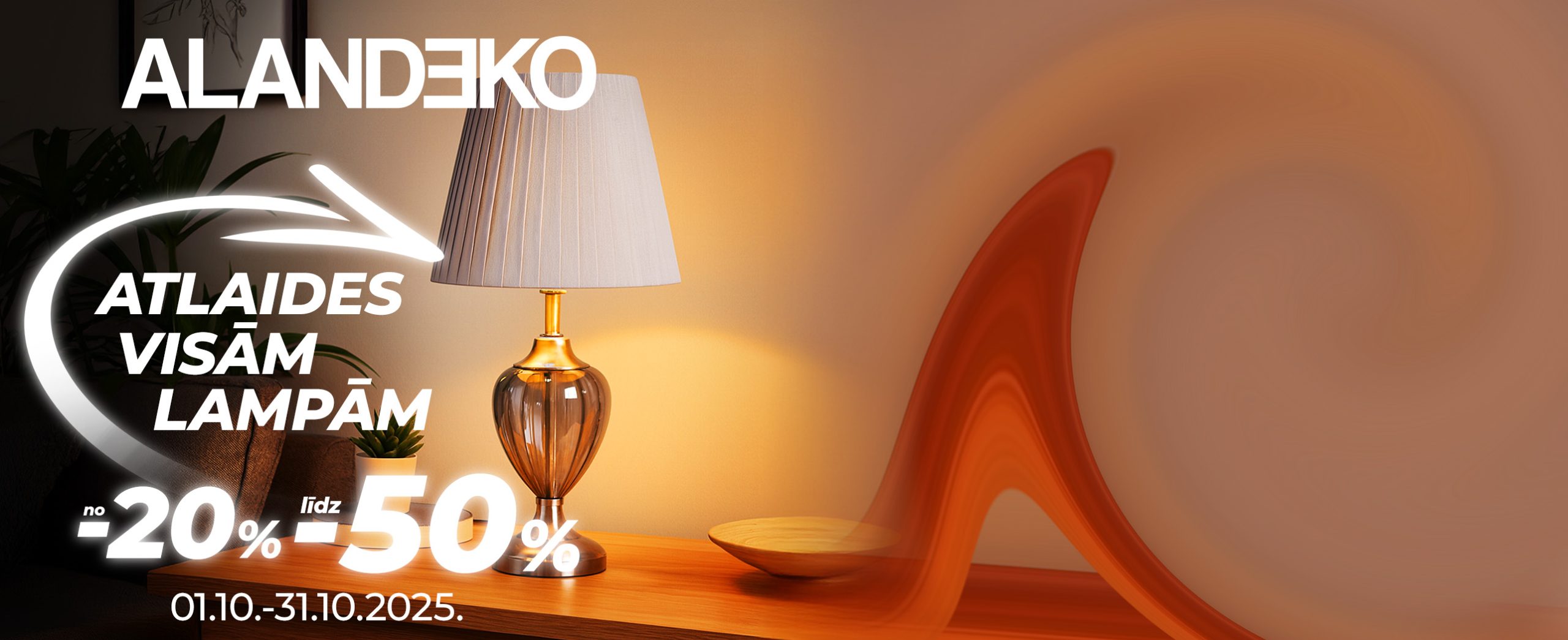 Ienes gaismu istabā!